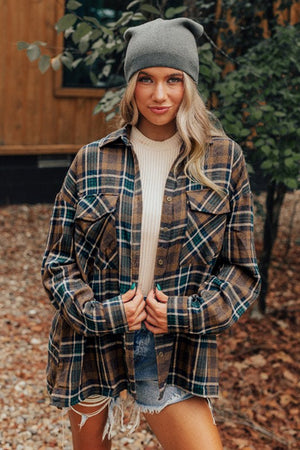 Women Plaid Print Pockets Buttoned Shirt Jacket