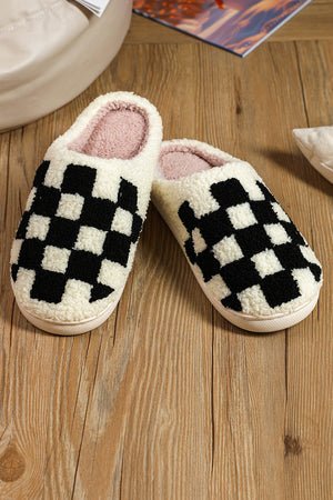 Black Checkered Print Fuzzy Slip On Winter Slippers