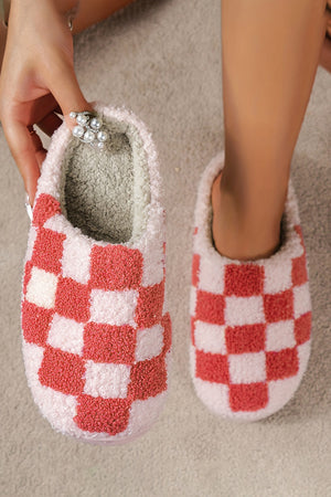 Black Checkered Print Fuzzy Slip On Winter Slippers