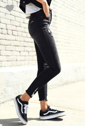 BLACK BUTTON DOWN DISTRESSED JEANS